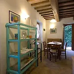 Casale Del Monsignore Bed and breakfast 4*