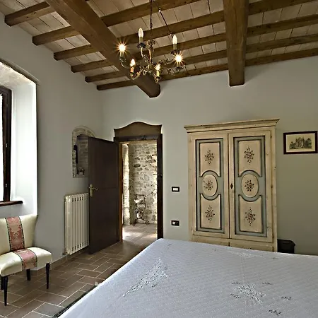 Casale Del Monsignore Bed and Breakfast