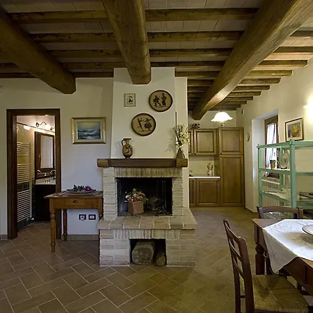 Bed & Breakfast Casale Del Monsignore 4*