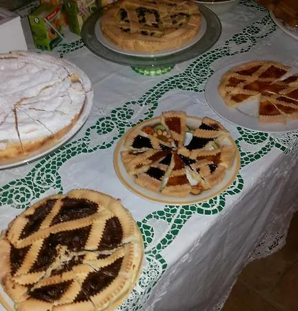 Frühstückspension Casale Del Monsignore 4*