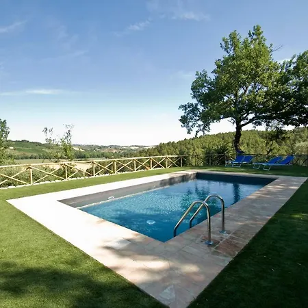 Casale Del Monsignore Frühstückspension 4*